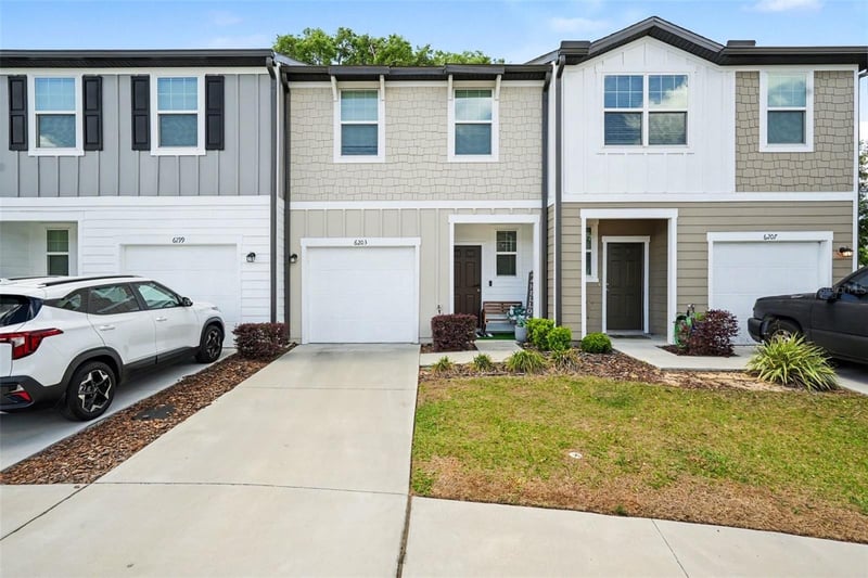 6203 Daerr Ridge St, Zephyrhills, FL 33542