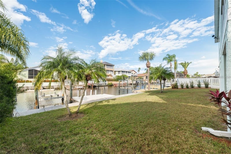 6225 Bayside Dr, New Port Richey, FL 34652