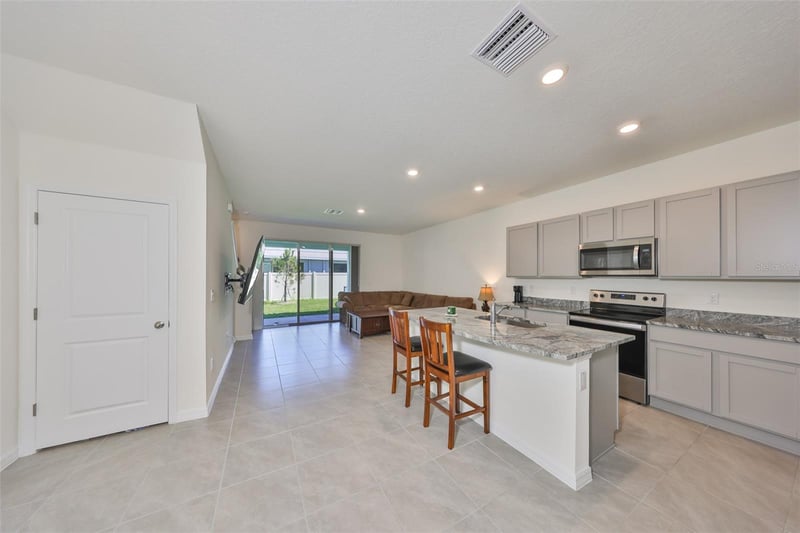 1504 Colt Creek Pl, Wesley Chapel, FL 33543