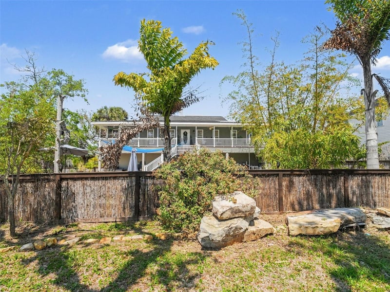 1740 Bayshore Dr, Terra Ceia, FL 34250