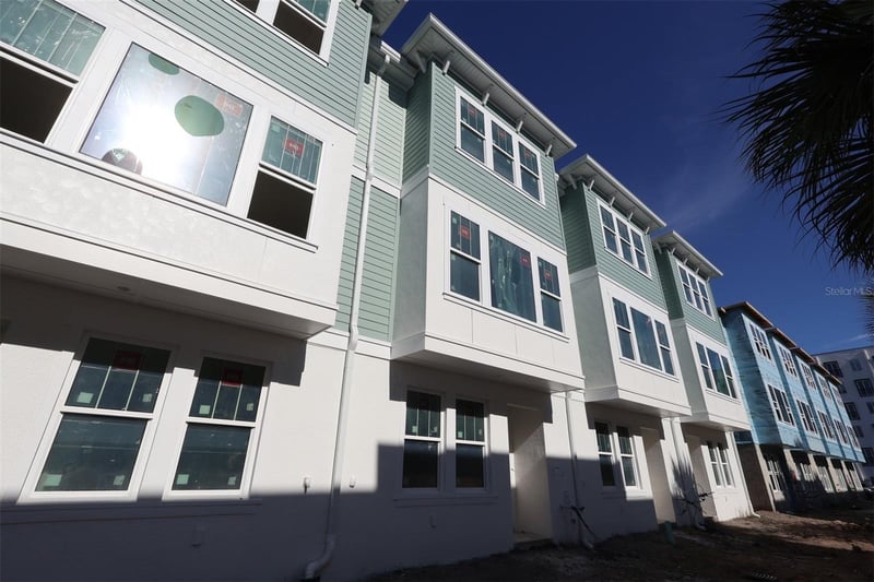 470 31st Way, St Petersburg, FL 33713