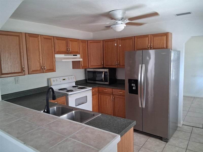 5000 20th St, St Petersburg, FL 33714
