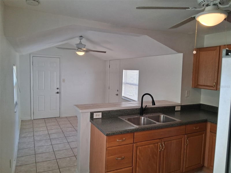 5000 20th St, St Petersburg, FL 33714