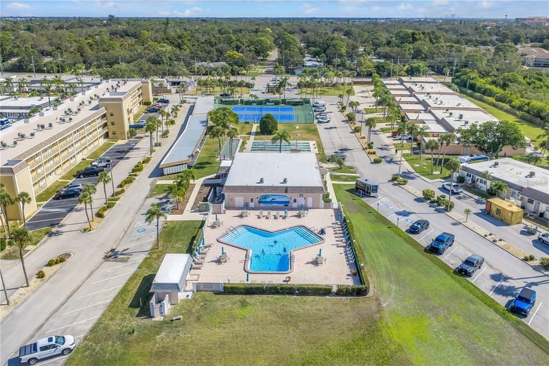 143 Boca Ciega Point, St Petersburg, FL 33708