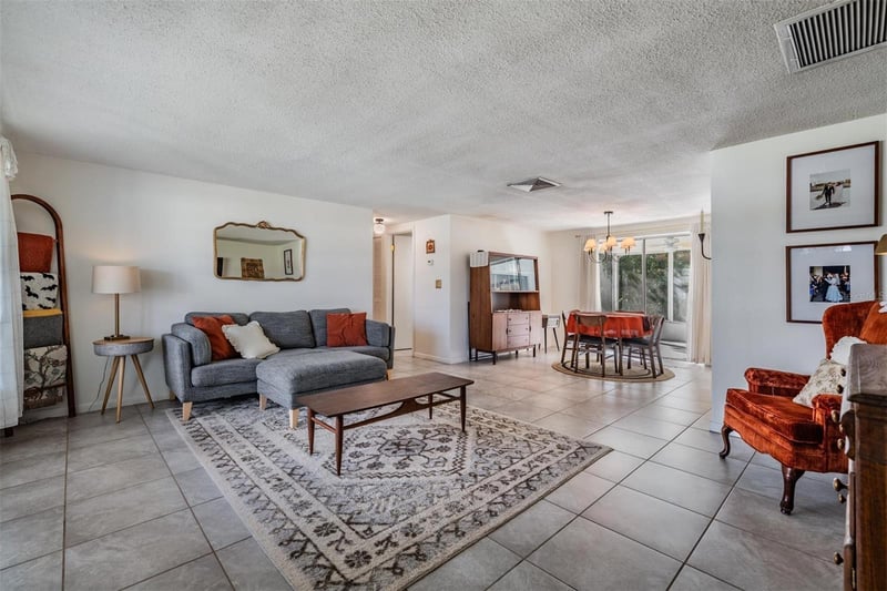 7916 Yucca Dr, New Port Richey, FL 34653