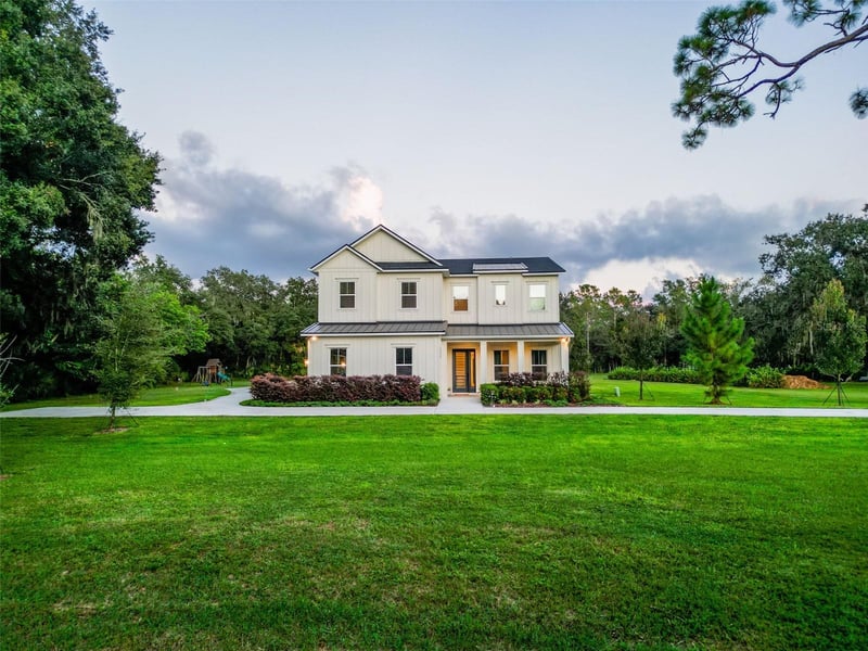 2890 Alexandria Marie Ln, Lutz, FL 33559
