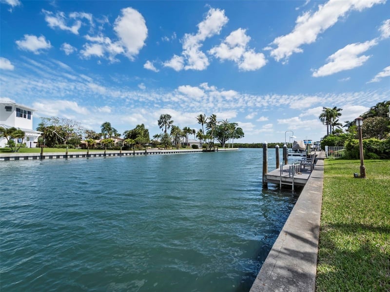 741 Old Compass Rd, Longboat Key, FL 34228