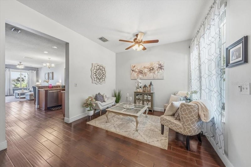 9606 Royce Dr, Tampa, FL 33626