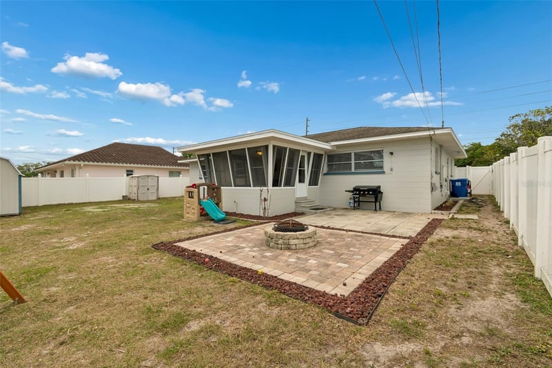 3100 52nd St, St Petersburg, FL 33710