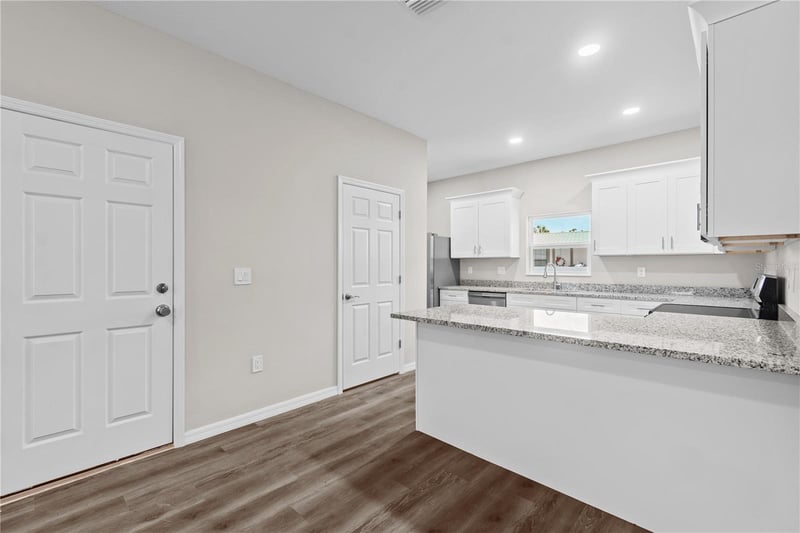 5009 Finders Ct, Tampa, FL 33617