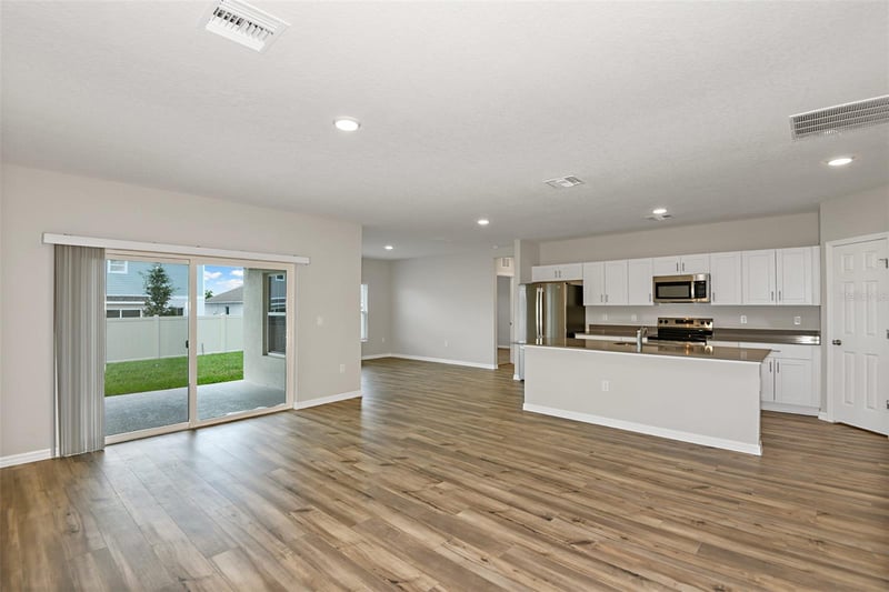 31647 Bienville Ln, Wesley Chapel, FL 33545