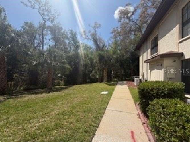 3301 Crystal Ct #O, Palm Harbor, FL 34685