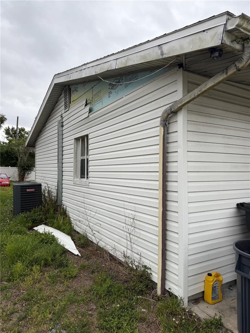 3915 51st Ave, St Petersburg, FL 33714