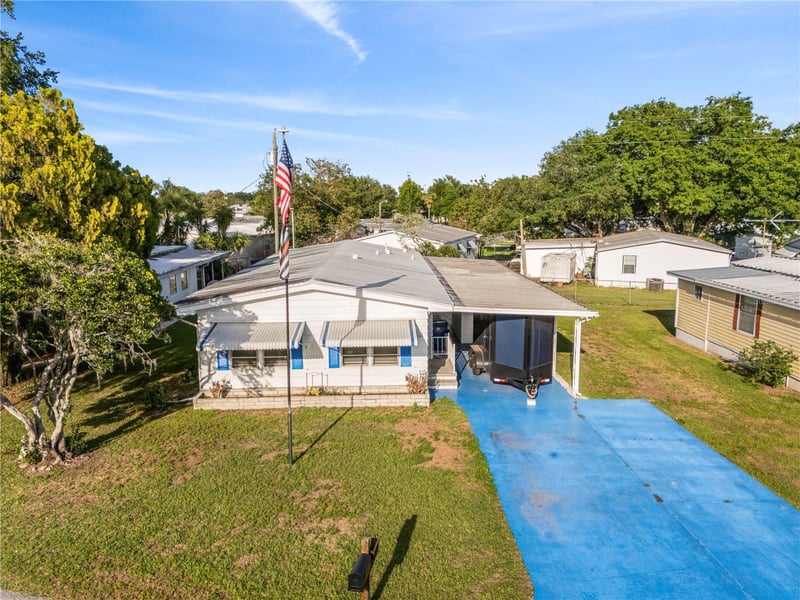6034 Alpine Dr, Zephyrhills, FL 33542