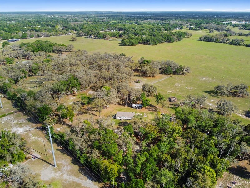 4458 Foster Ln, Zephyrhills, FL 33541
