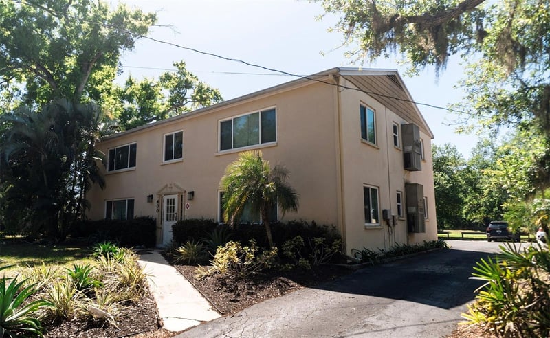 400 20th St #1-6, Bradenton, FL 34208