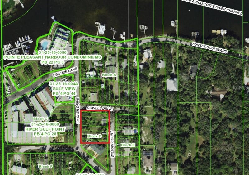 7814 Fischer Dr, Port Richey, FL 34668