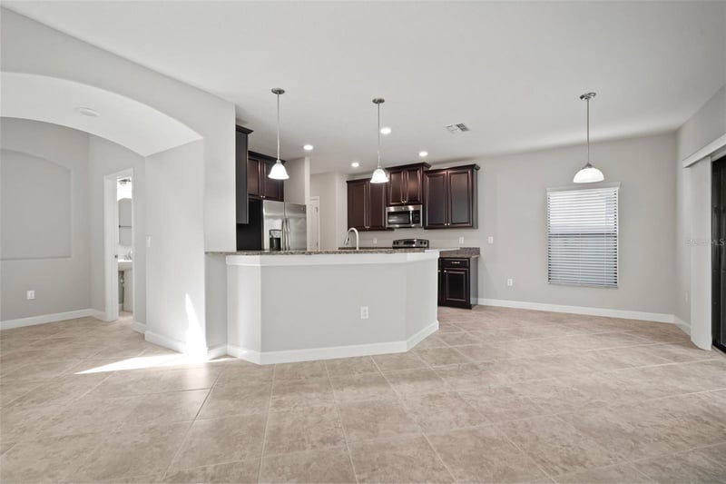 1653 Ludington Ave, Wesley Chapel, FL 33543