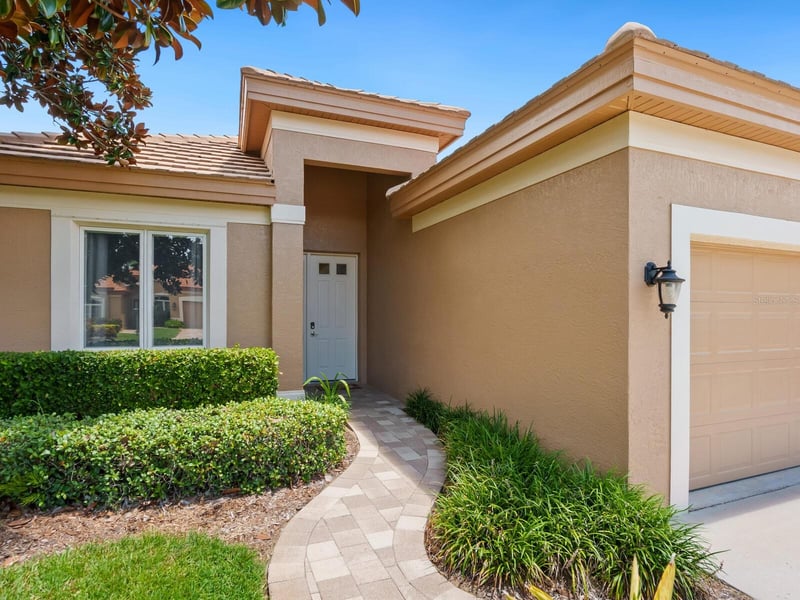 5237 97th St, Bradenton, FL 34211