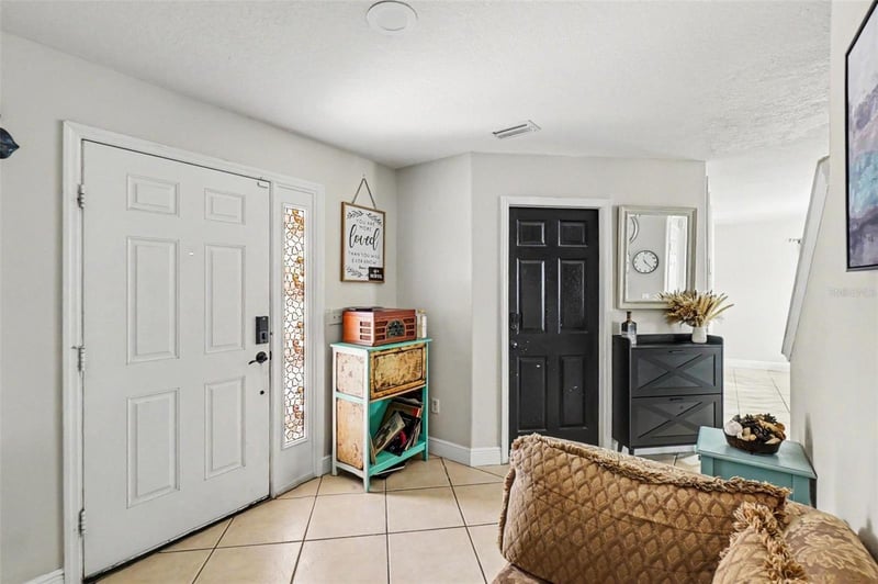 12123 Fern Blossom Dr, Gibsonton, FL 33534