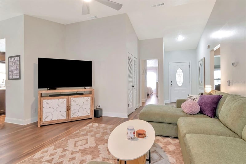6806 Gabrielle St, Tampa, FL 33611