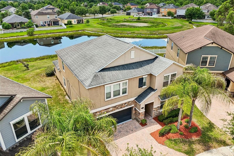 19417 Paddock View Dr, Tampa, FL 33647