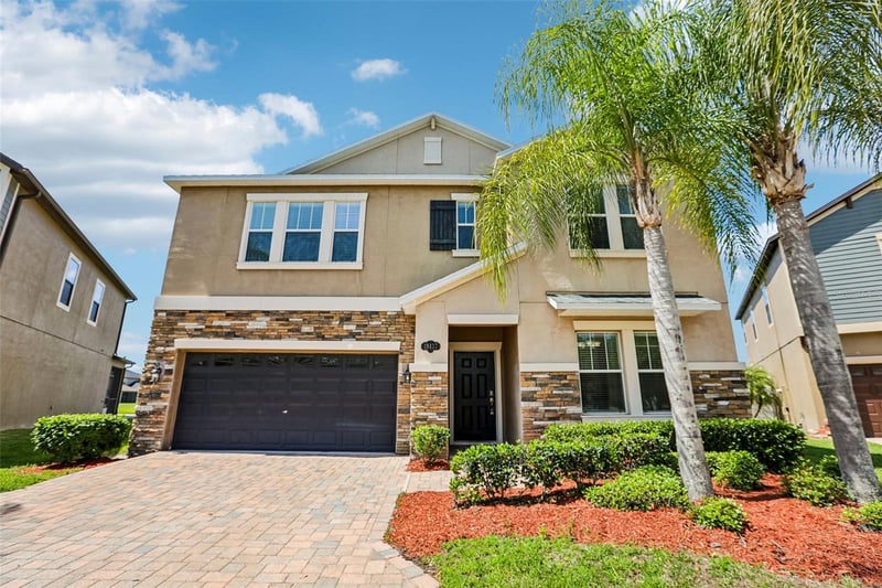 19417 Paddock View Dr, Tampa, FL 33647