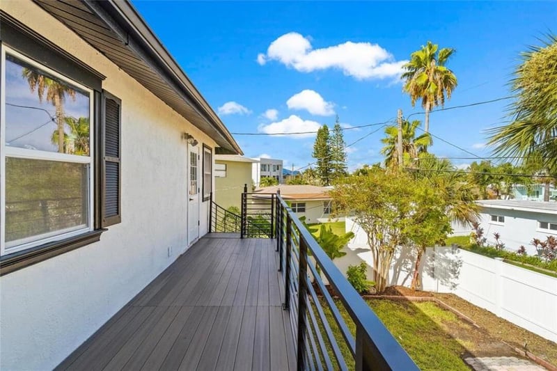 307 161st Ave, Redington Beach, FL 33708