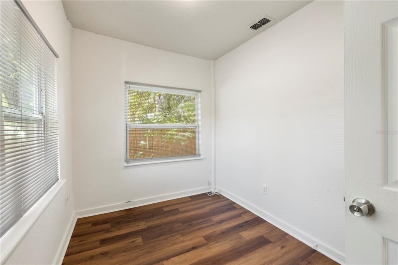 665 26th Ave, St Petersburg, FL 33705