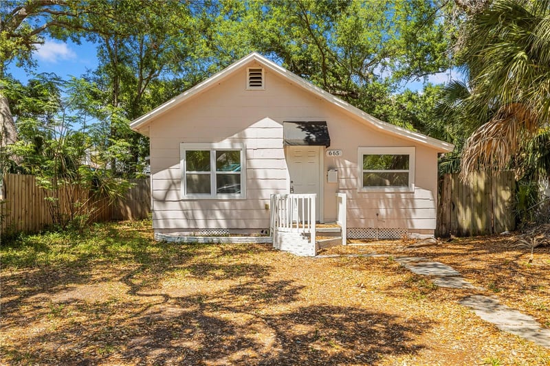 665 26th Ave, St Petersburg, FL 33705