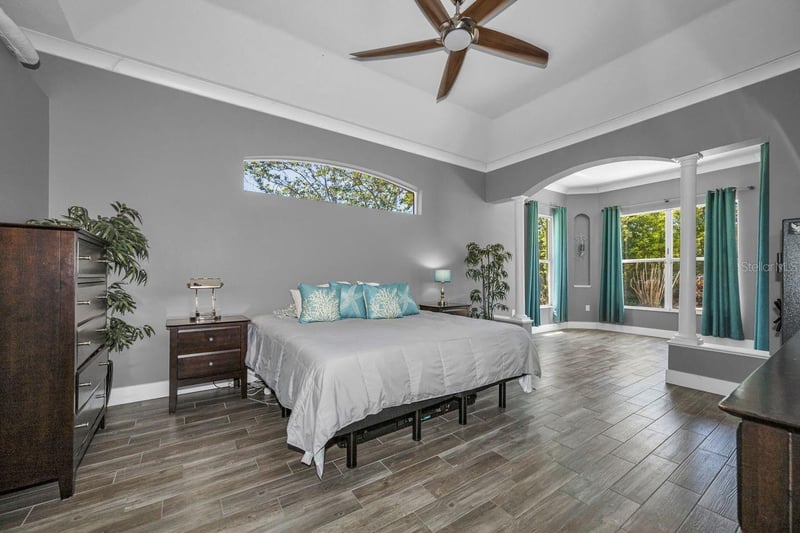 14224 Creek Run Dr, Riverview, FL 33579