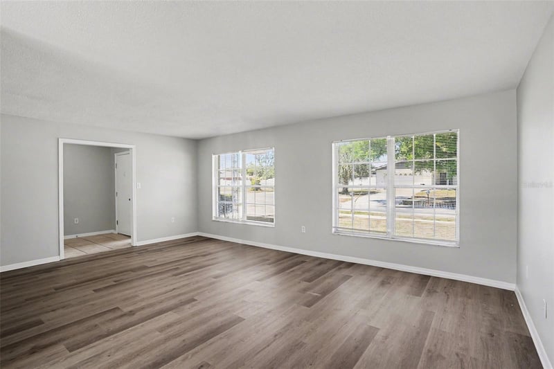 3427 Yale Cir, Riverview, FL 33578