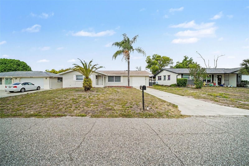 7541 Spirea Dr, Port Richey, FL 34668