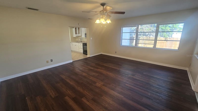 3164 33rd Ave, St Petersburg, FL 33713