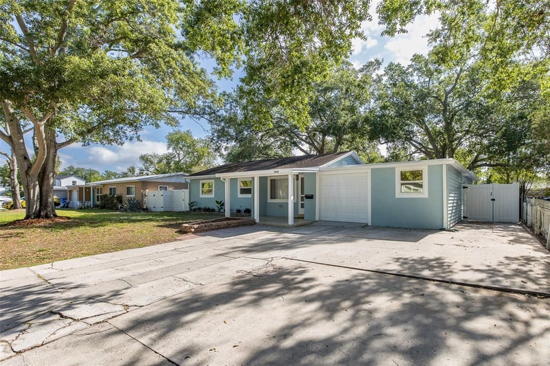 7235 15th St, St Petersburg, FL 33702