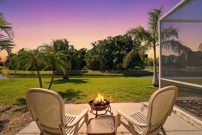 5809 Lexington Dr, Parrish, FL 34219