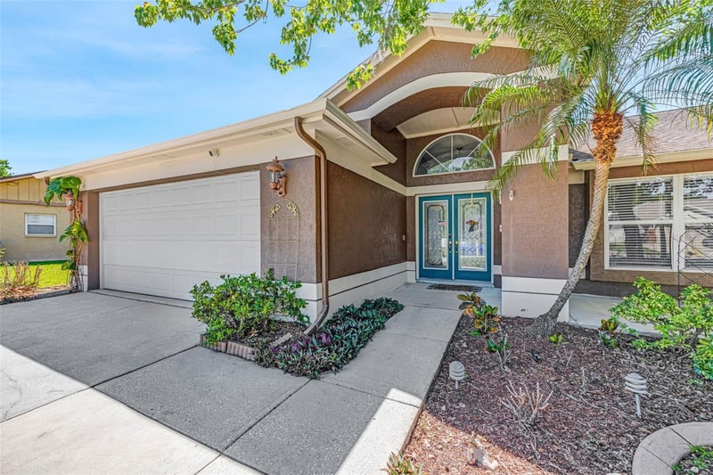3006 Sprawling Oaks Pl, Valrico, FL 33596