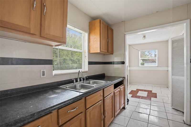 4811 Clifton St, Tampa, FL 33610