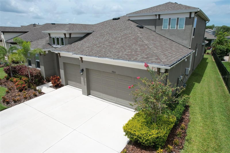 7401 Paradiso Dr, Apollo Beach, FL 33572