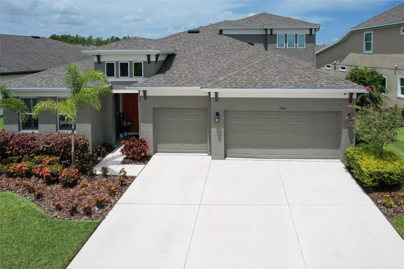 7401 Paradiso Dr, Apollo Beach, FL 33572
