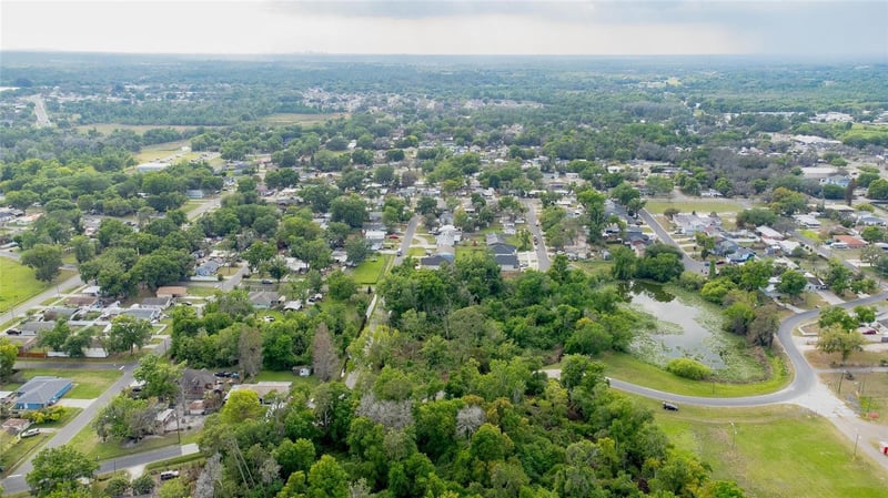 Seminole Lake Blvd, Plant City, FL 33563