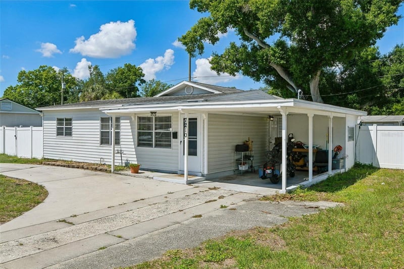 7210 14th St, St Petersburg, FL 33702