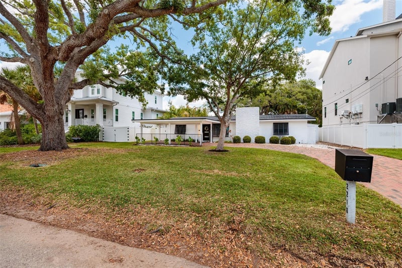 2216 Occident St, Tampa, FL 33629