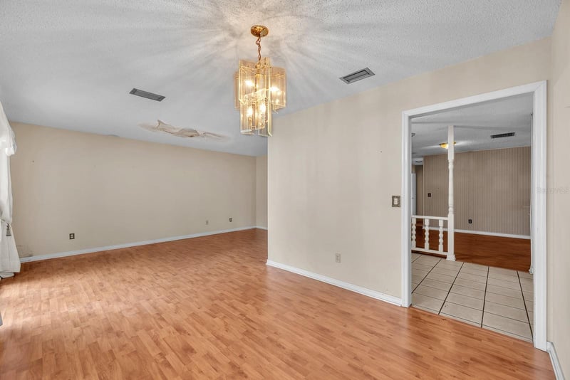6606 Twelve Oaks Blvd, Tampa, FL 33634