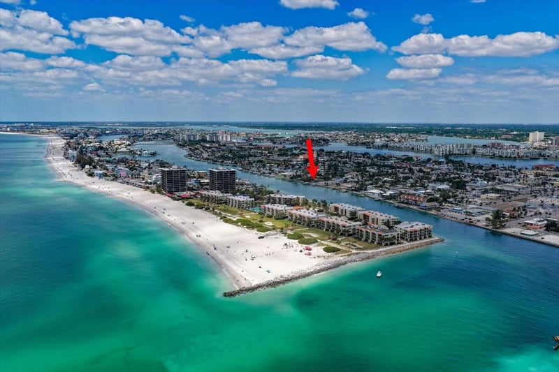 630-650 79th Ave, St Pete Beach, FL 33706