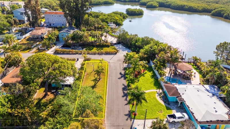 44th St, Gulfport, FL 33711