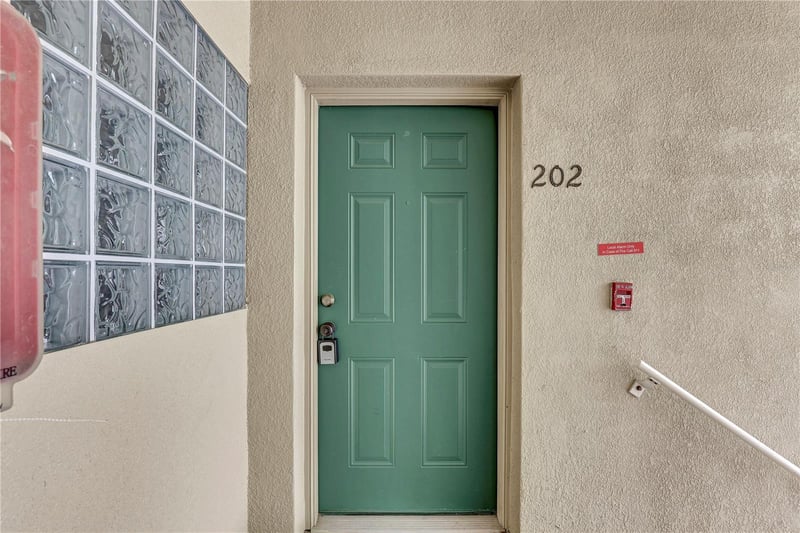 6014 Portsdale Pl #202, Riverview, FL 33578