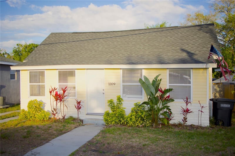 1109 Blanche B Littlejohn Trl, Clearwater, FL 33755