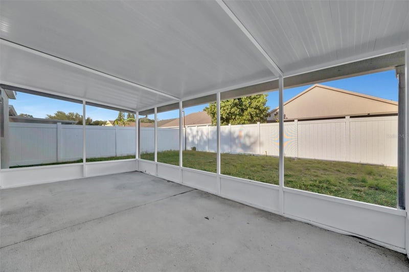 9022 Sheldon Chase Dr, Tampa, FL 33635