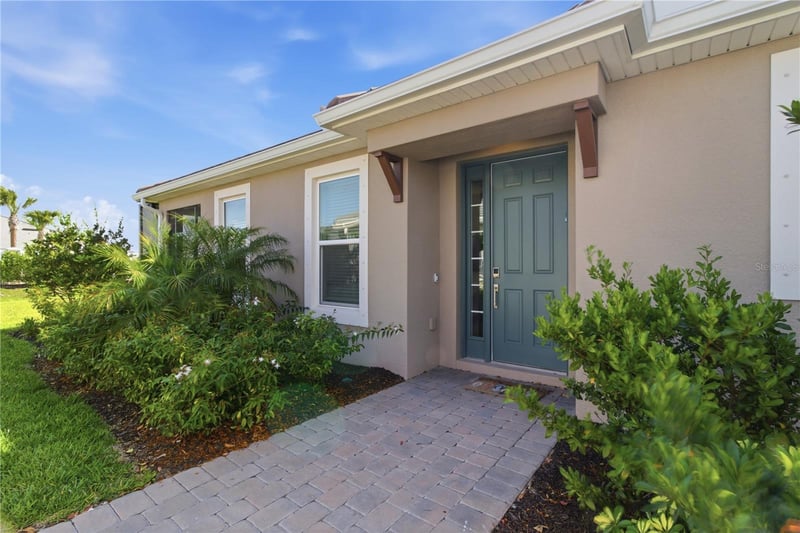 16255 San Donato Pl, Bradenton, FL 34211